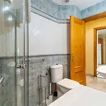 Cyv -centrally Located 1 Bed 1 Bath Near The *