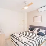 Cyv -centrally Located 1 Bed 1 Bath Near The Apartment