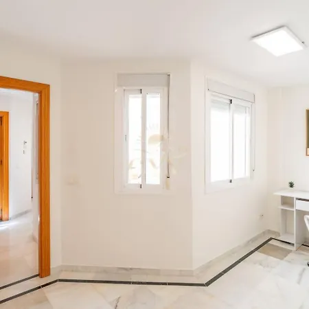 דירה Cyv -centrally Located 1 Bed 1 Bath Near The *