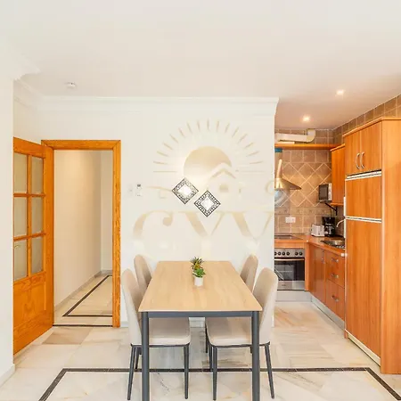 Cyv -centrally Located 1 Bed 1 Bath Near The 公寓 *