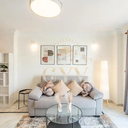 Cyv -centrally Located 1 Bed 1 Bath Near The * 푸엔히롤라
