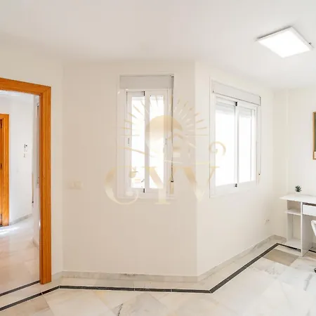아파트 Cyv -centrally Located 1 Bed 1 Bath Near The *