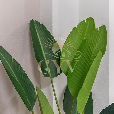 아파트 Cyv -centrally Located 1 Bed 1 Bath Near The 푸엔히롤라