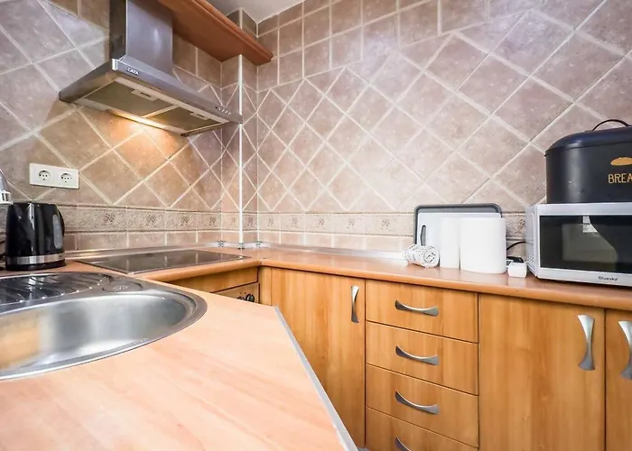 Appartement Cyv -centrally Located 1 Bed 1 Bath Near The *